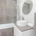 Cosy With Terrace And Parking In By Rent Like Apartman