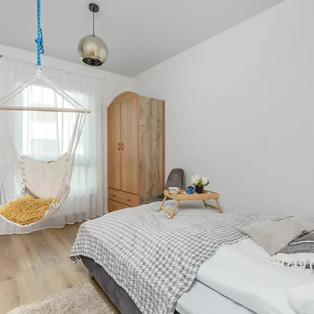 Apartmán Cosy With Terrace And Parking In By Rent Like Rumia