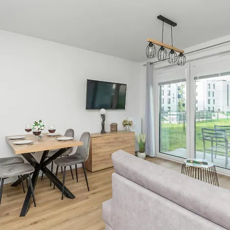 Cosy With Terrace And Parking In By Rent Like