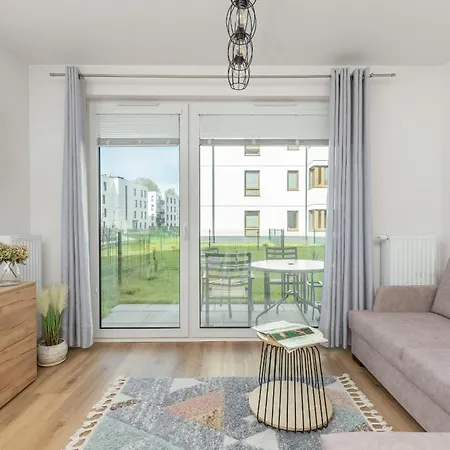 Apartmán Cosy With Terrace And Parking In By Rent Like Rumia