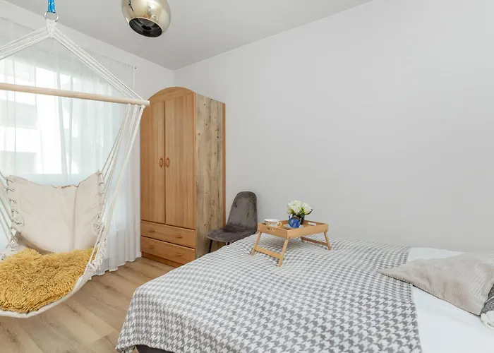 Cosy With Terrace And Parking In By Rent Like Appartement