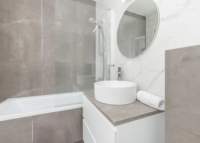 Cosy With Terrace And Parking In By Rent Like Appartement